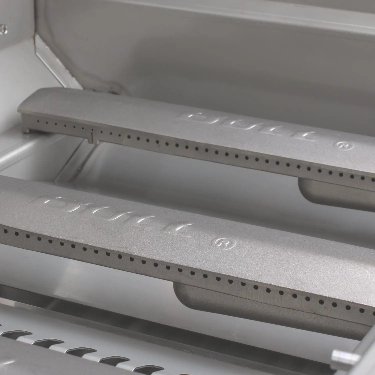 Bull Brahma 38-Inch 5-Burner Freestanding Gas Grill with Rear Infrared Burner Designing Backyards