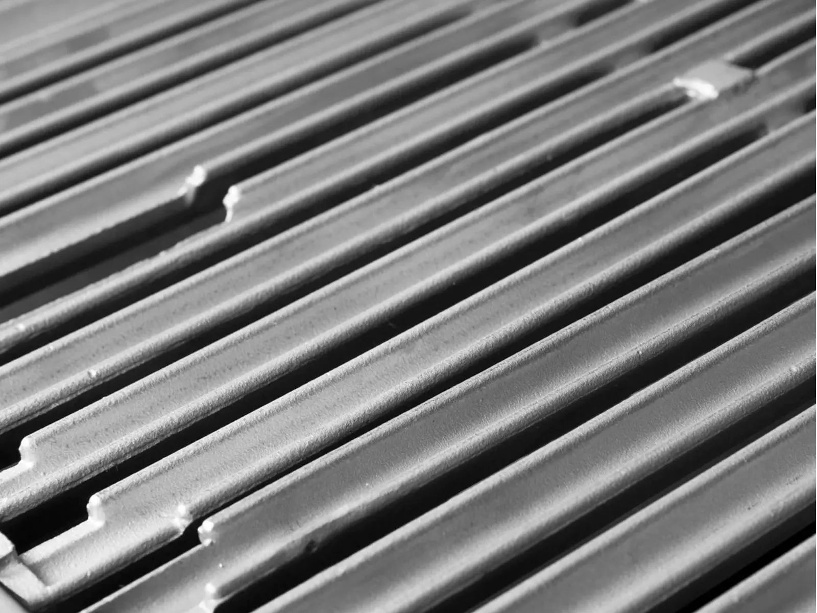 Broil King 9-Foot Outdoor Kitchen Island with Imperial QS 590i 5-Burner Gas Grill, Rotisserie, Side Burner, Refrigerator & iQue™ Technology Control Broil King