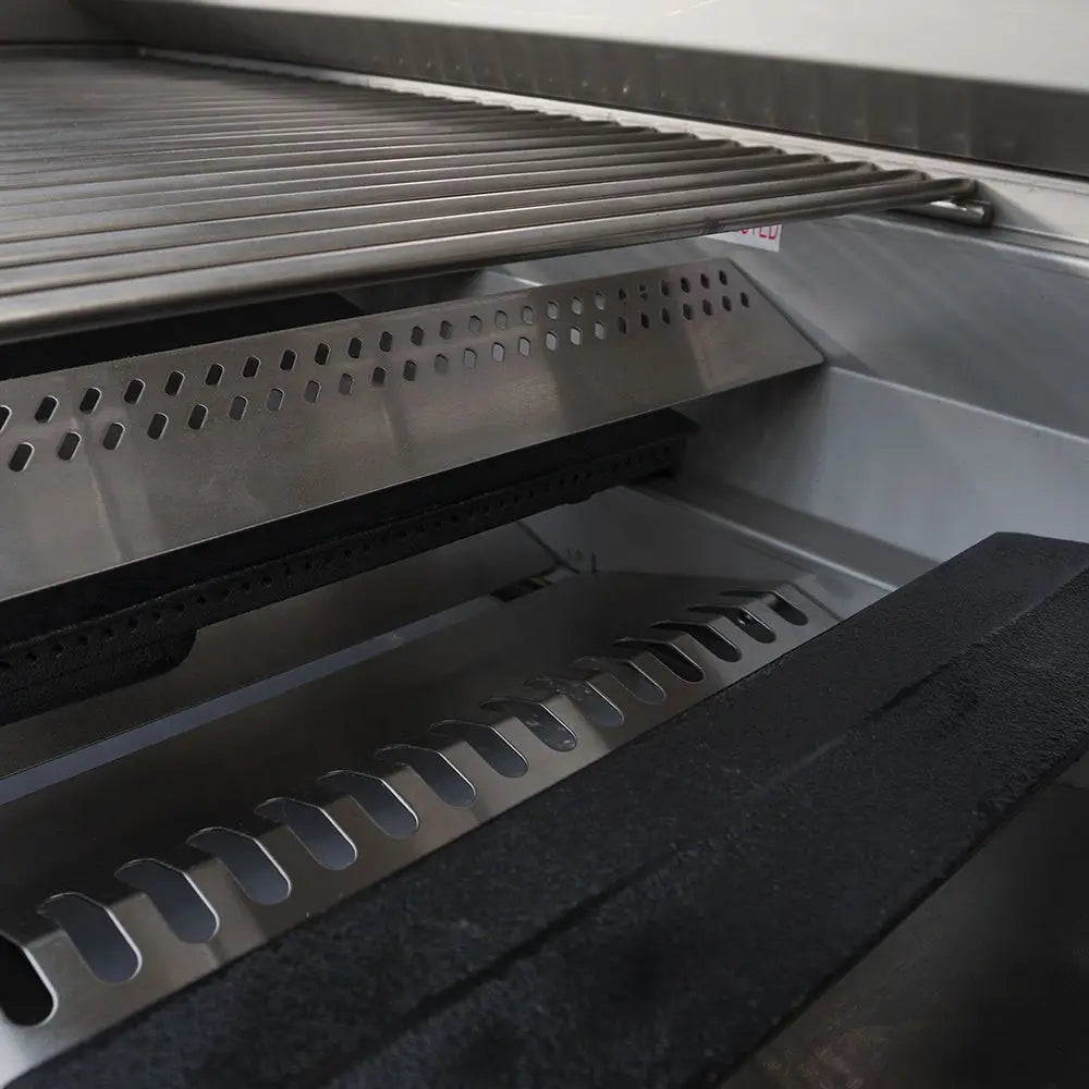 Bull Steer 25-Inch 3-Burner Freestanding Gas Grill Designing Backyards