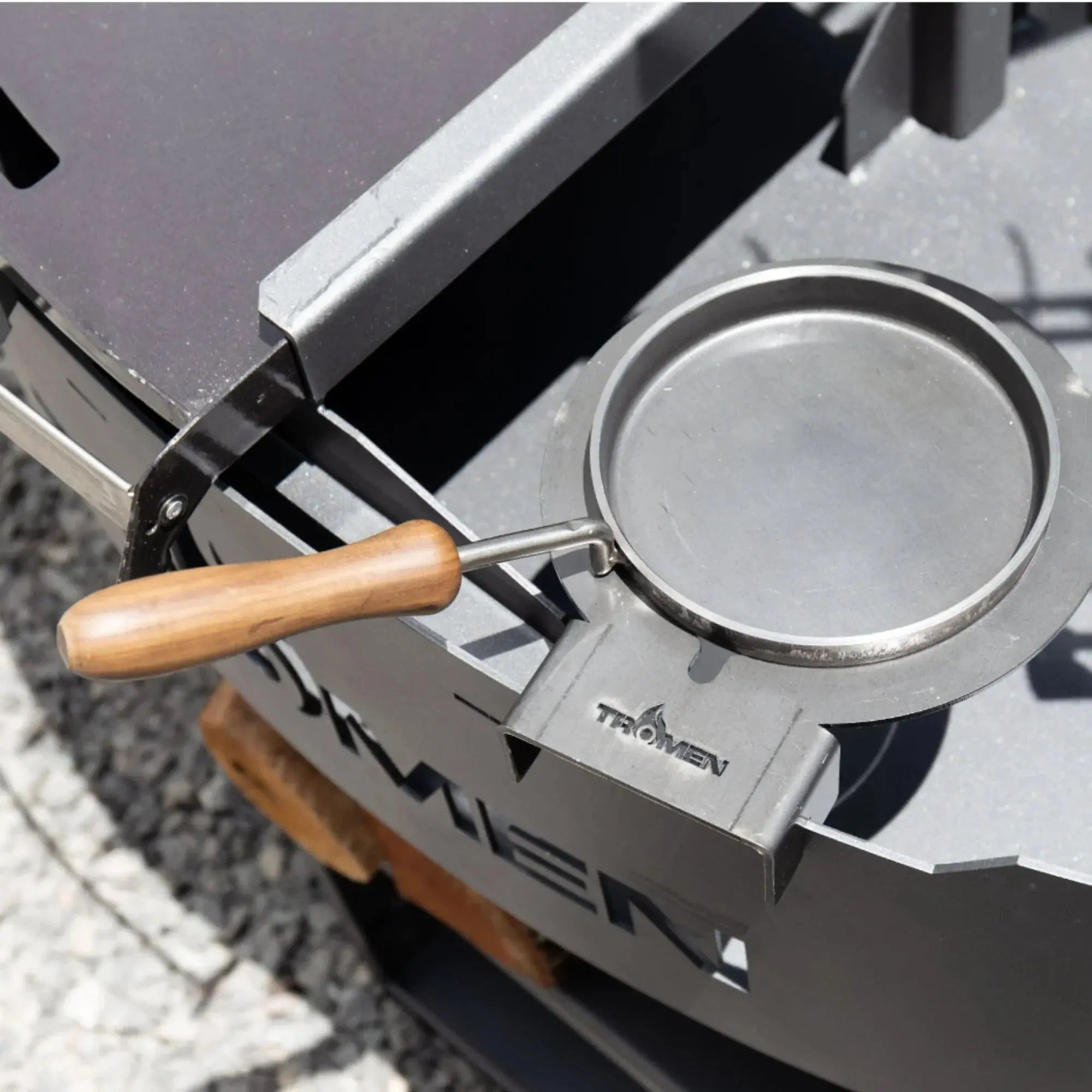 Tromen Hummer Firepit Open Fire Argentine Mega Grill with Oven GW Store