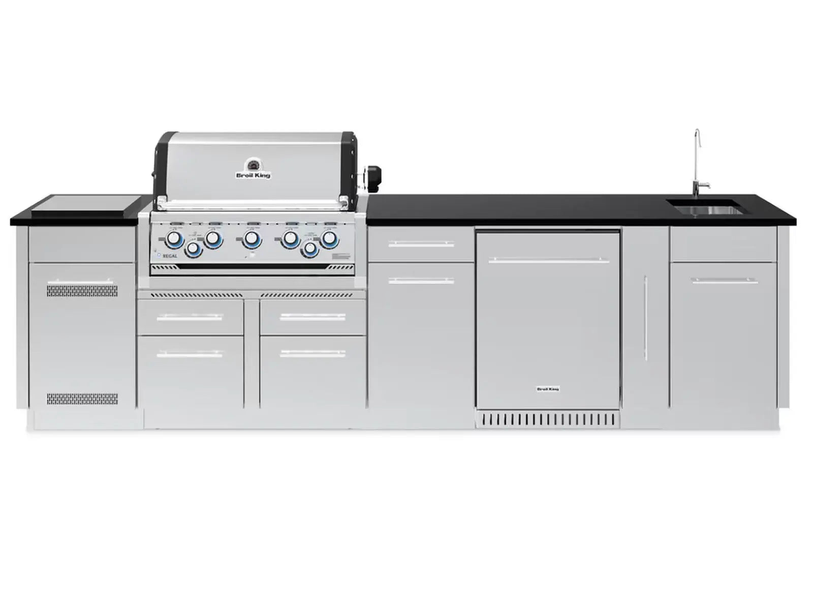 Broil King 10 1/2-Foot Outdoor Kitchen Island with Imperial S 590i 5-Burner Gas Grill, Rotisserie, Side Burner & Refrigerator (Left Orientation) Designing Backyards